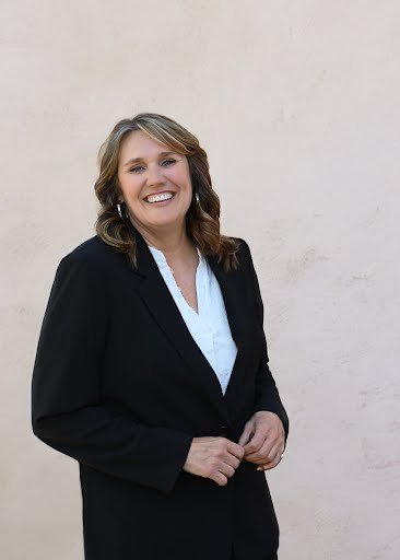 Carol Merideth Livingston MT